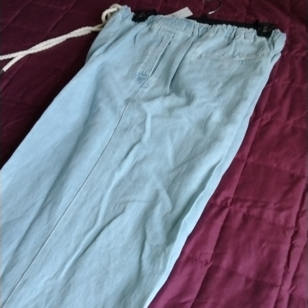Pants - Picture 2 of 3